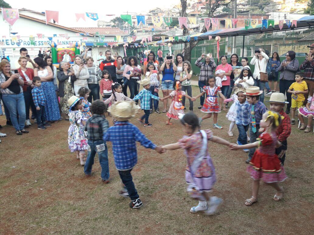 Fique por dentro da Festa junina da EMEB Jannette Tenório e exposição das releituras das obras de Alfredo Volpi