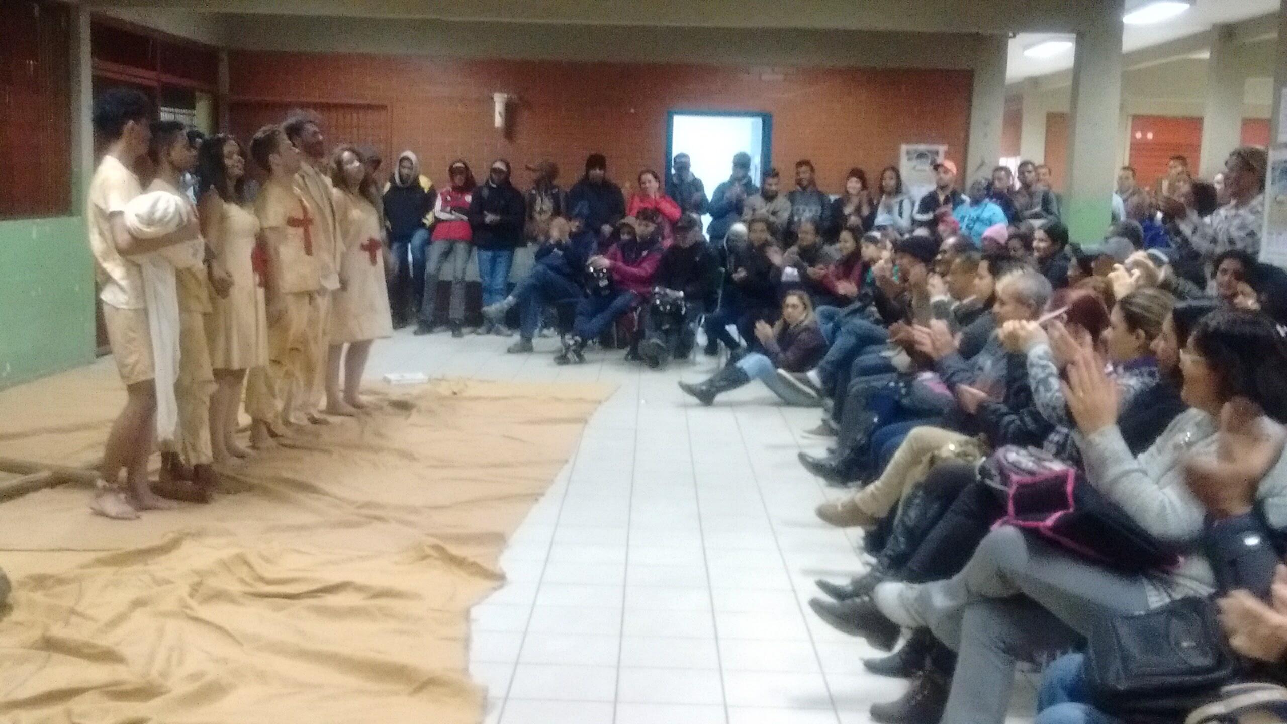 Apresentação da peça “Cruzada das crianças”