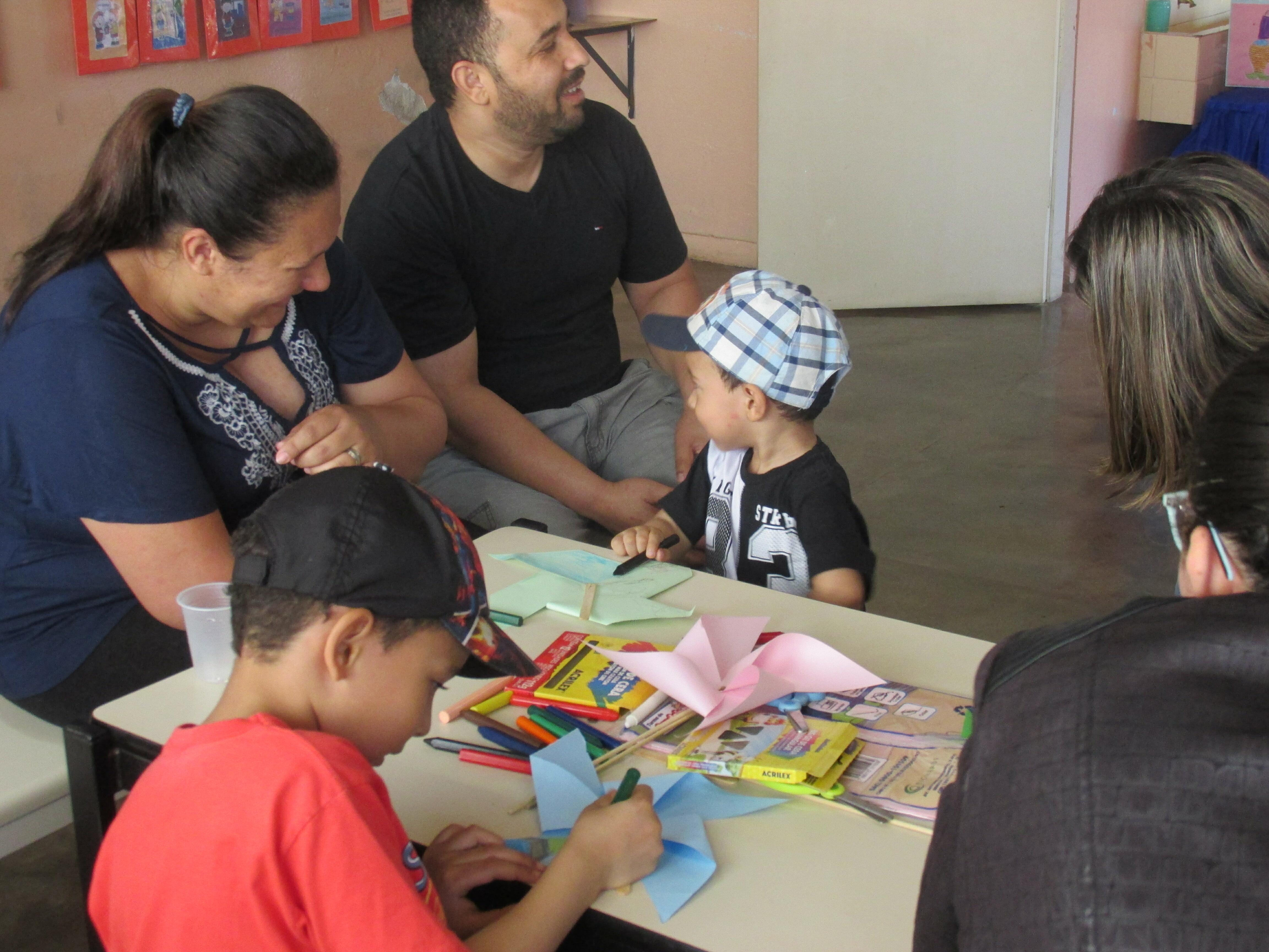 Exposição de atividades e oficina com pais e alunos