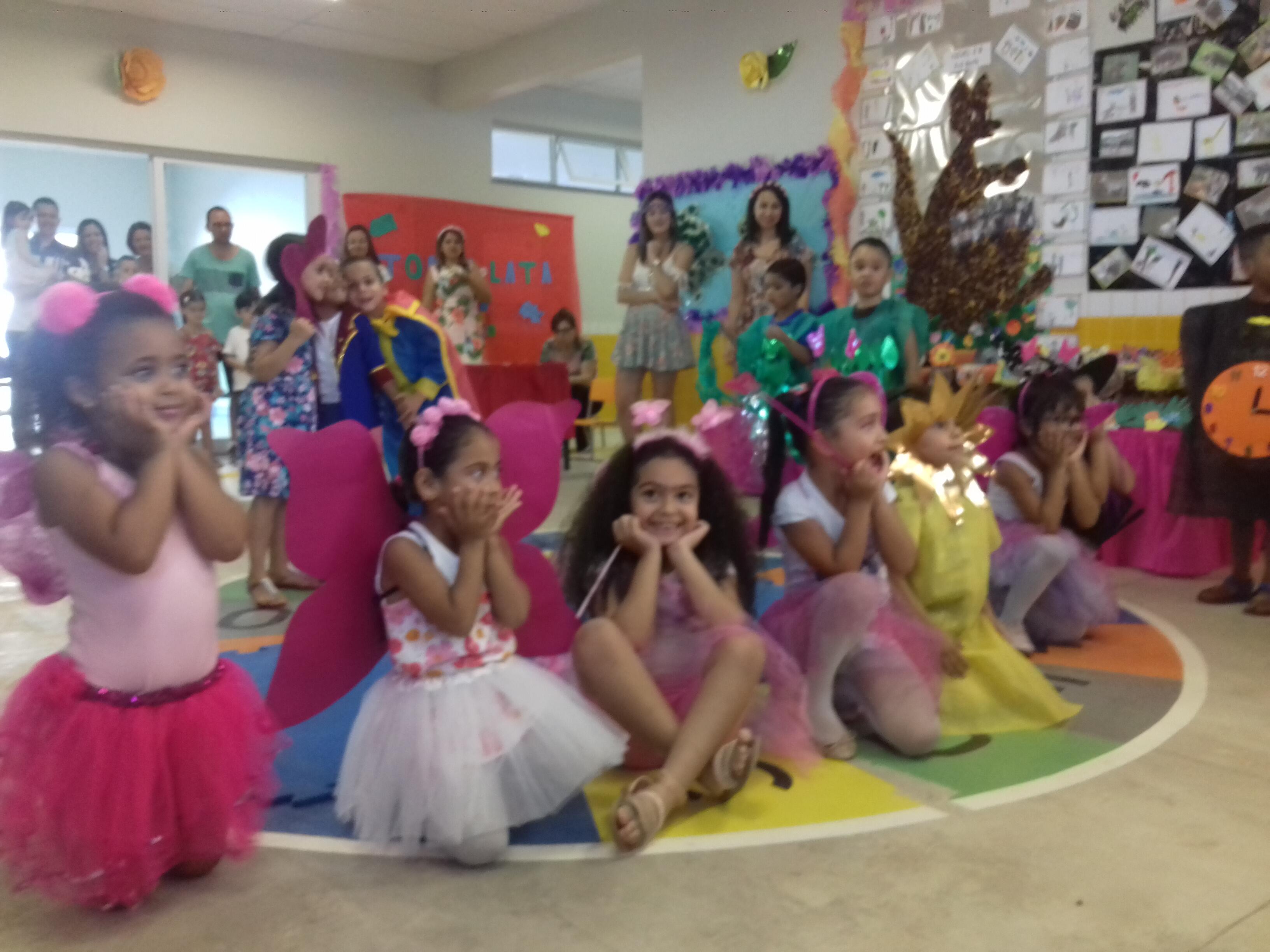 Uma festa feita por muitas mãos