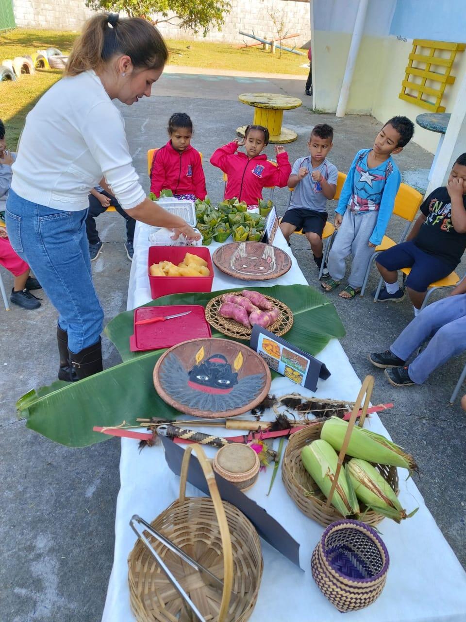 Conhecer, respeitar e valorizar a cultura indígena!  🥰