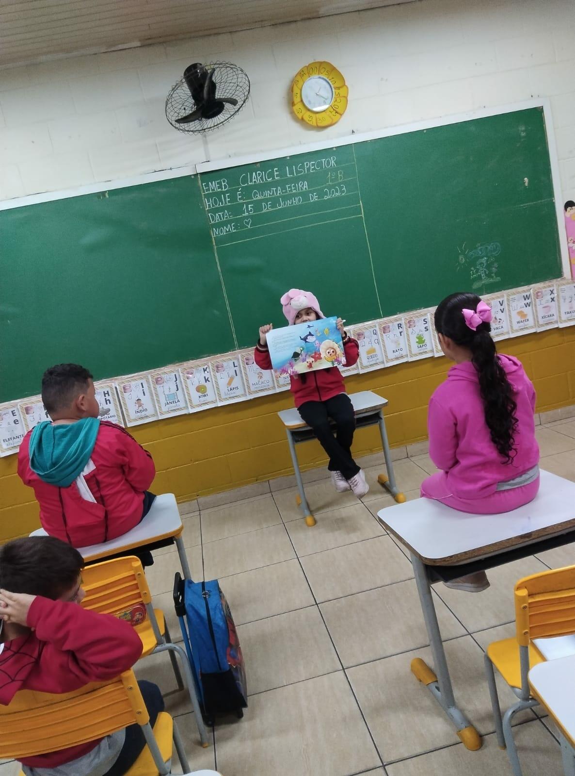 Ai, que vontade de ler um livro.📚❤️