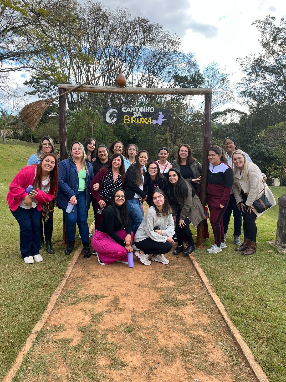 Quando os educadores parecem crianças…🌳☘️🍂🤗