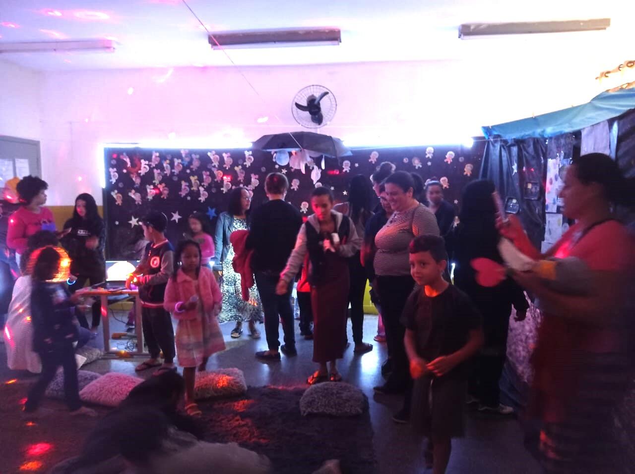 Feira Cultural: muitas emoções durante esta viagem fascinante!🌋🦕🦖🪐🥰
