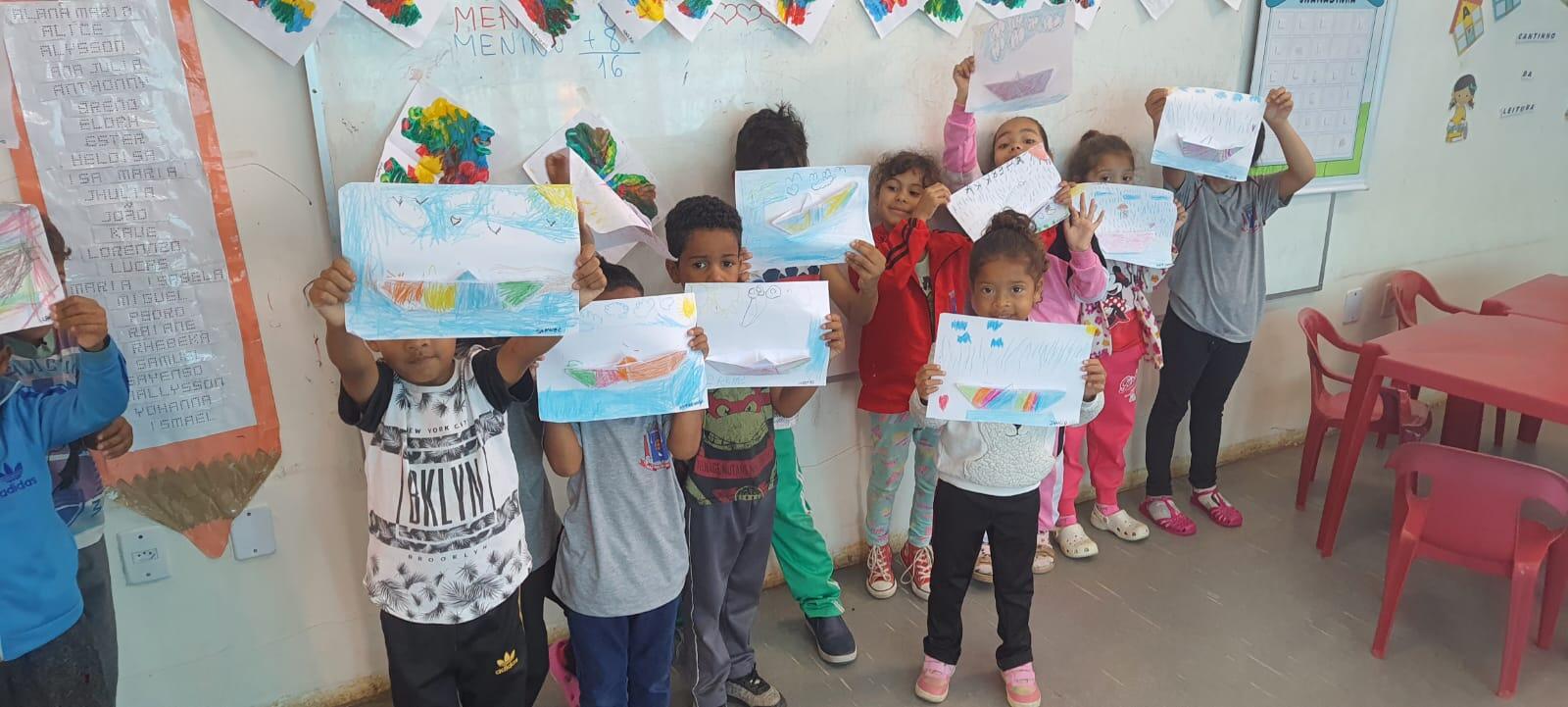 A folha que queria ser um barquinho… e foi! 📄⛵🛶🐋 🥰