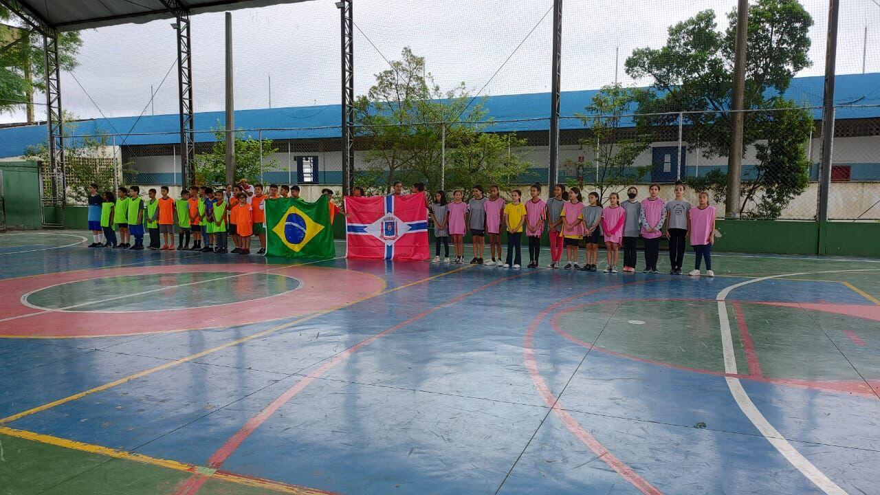 Torcida, aprendizado, alegria e show de bola; componentes do nosso campeonato interclasse de futsal. 🏆⚽🥅👏👏