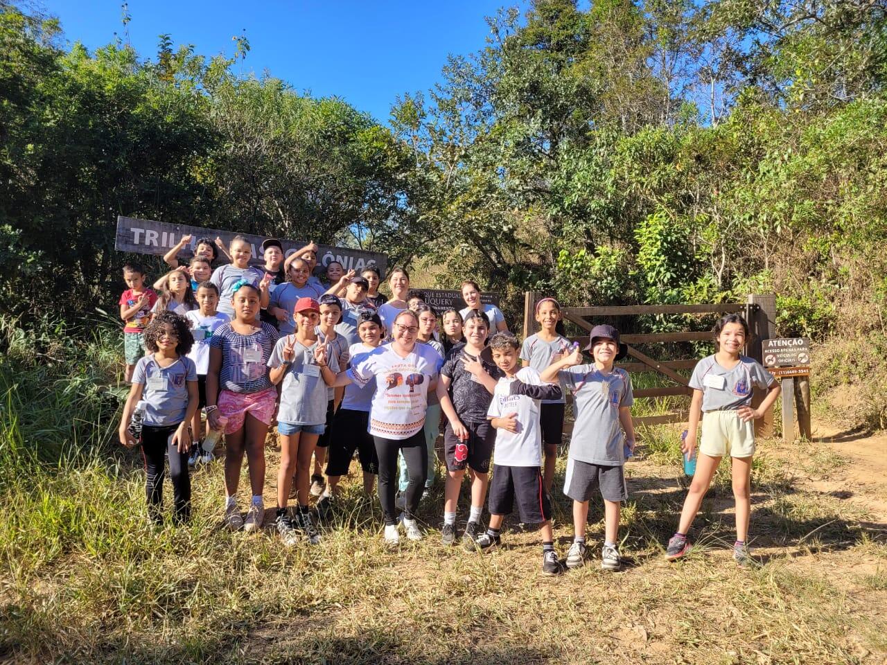  Apreciando as paisagens e aprendendo mais sobre a história da cidade!🌳🐒😁🌱🍀❤️🛤️