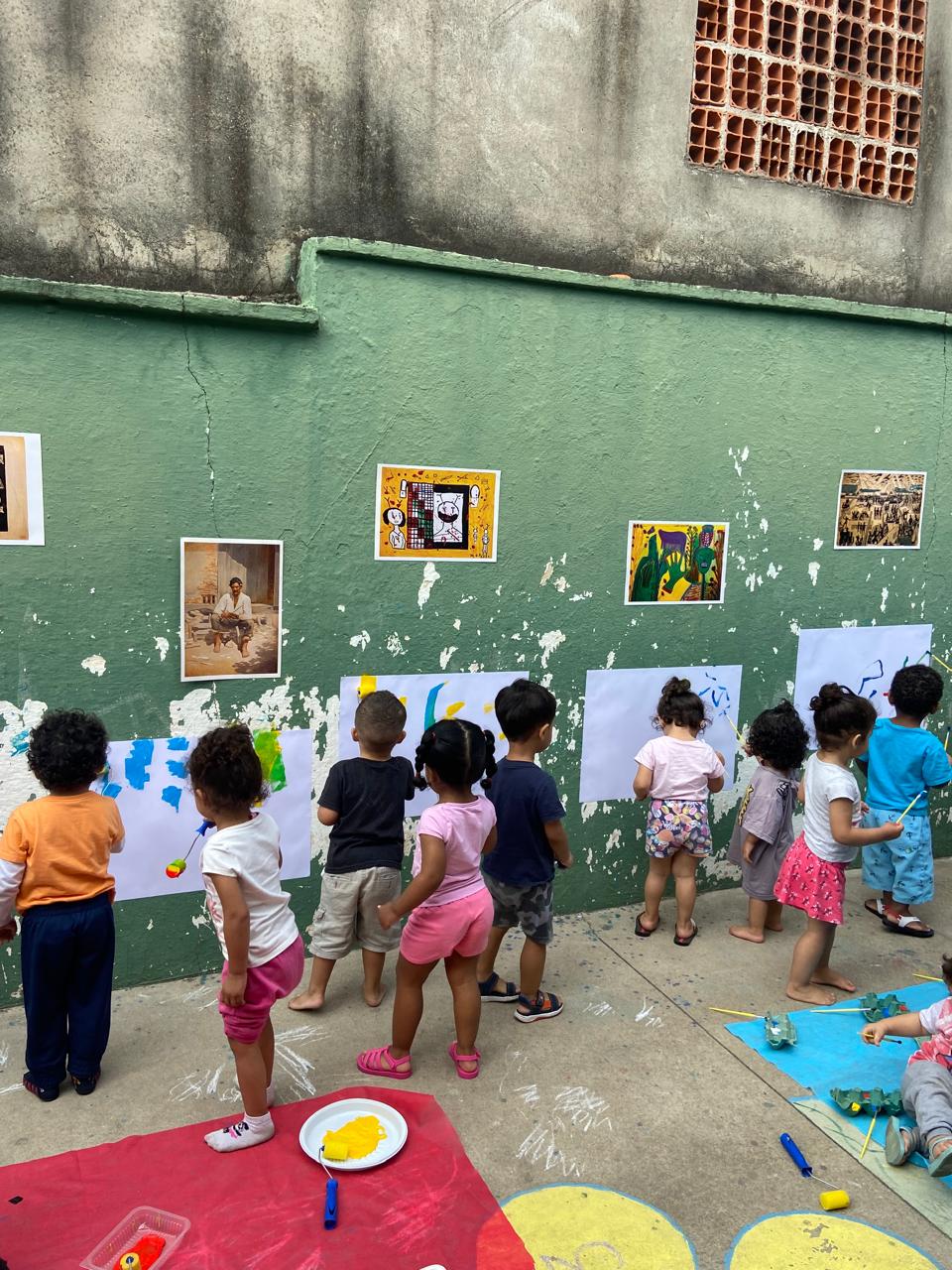 Que tal recriar arte com liberdade e criatividade? 🖼️👧🏽💕🎨🎁👩🏼‍🎨